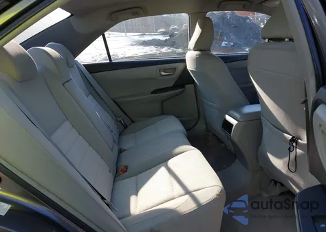 2015 Toyota Camry Le z USA, uszkodzony, nr VIN 4T4BF1FK7FR462452